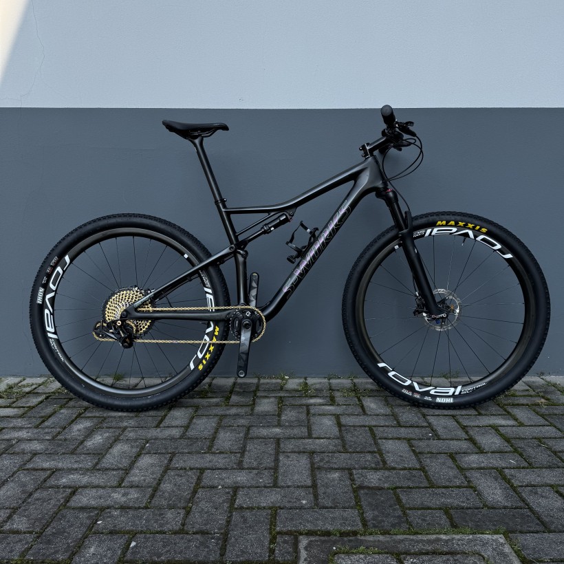 Trek copy of Emonda SLR (używany) dostępny online na Sportissimo